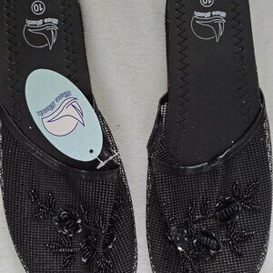 CHINESE SLIPPERS BLACK (SIZE 10) BRAND NEW HAVE MULTIPLE PAIRS